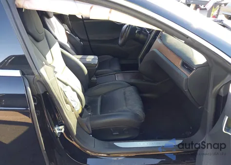 2019 Tesla Model S 100D/75D/Long Range/Standard Range from USA, damaged, VIN 5YJSA1E25KF307383